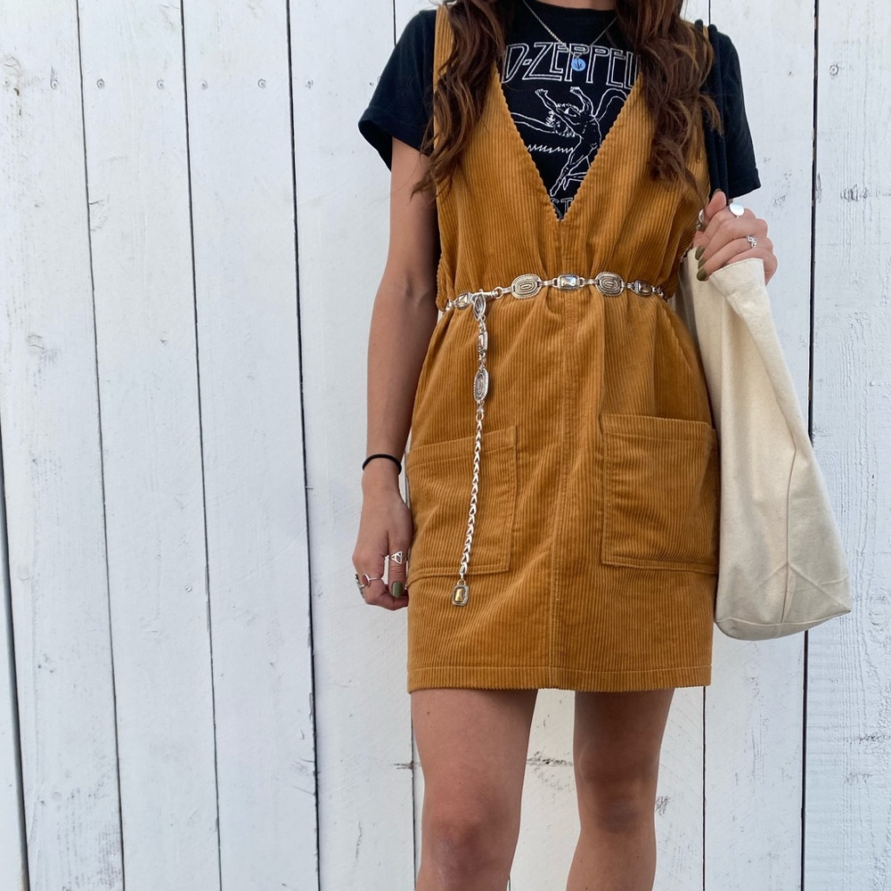 Corduroy Dress v-neck with pockets